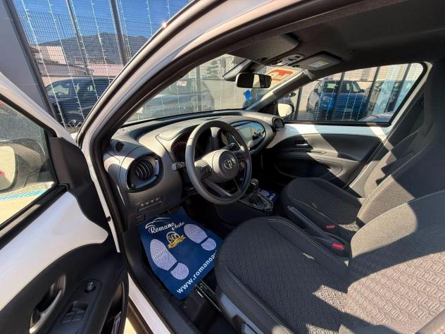 TOYOTA - Aygo X 1.0 Trend Air 72cv s-cvt - Foto 8