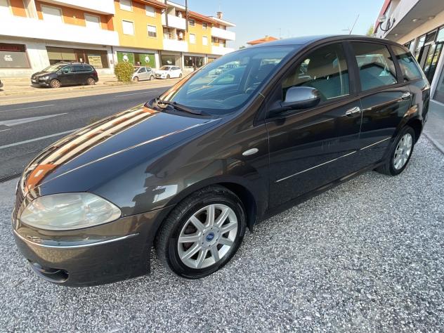 Fiat Croma 1.9 Multijet Dynamic - Foto 8