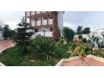 AMPIA VILLA CON GIARDINO PRIVATO VIA VELA BARI