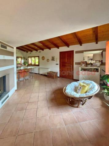 Villa di 160 m² con 4 locali e box auto in vendita a Borgomanero - Foto 5