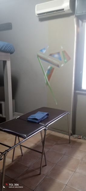 Massaggi personalizzati con prodotti e lettino professionale al mio domicilio - Foto 2 Tel:3292553782