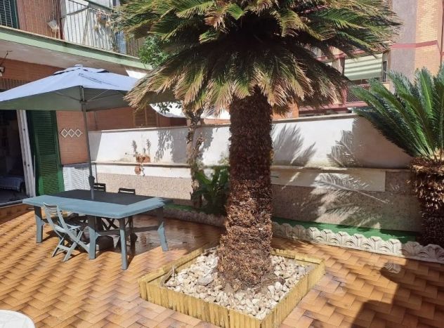 POMEZIA BILOCALE ARREDATO CON GIARDINO PRIVATO - Foto 6