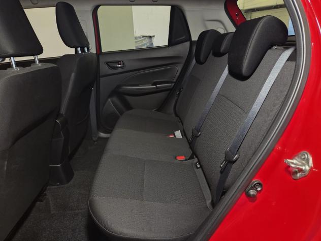 Suzuki Swift Hybrid 1.2 Hybrid Top Allgrip 4WD - Foto 8