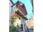 V000575 - CASA DA RISTRUTTURARE CON GIARDINO