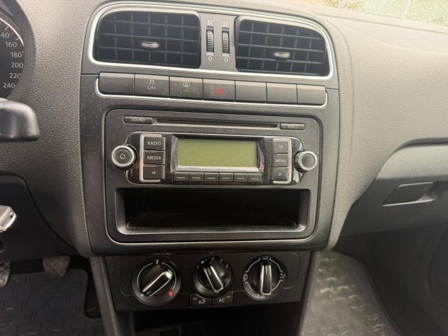 Volkswagen Polo 1.2 TDI DPF 5 p. BlueMotion 89g - Foto 8