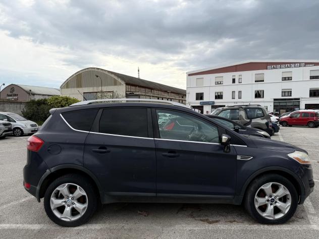 Ford Kuga 2.0 TDCi 163 CV 4WD Powersh. Individual DPF - Foto 6