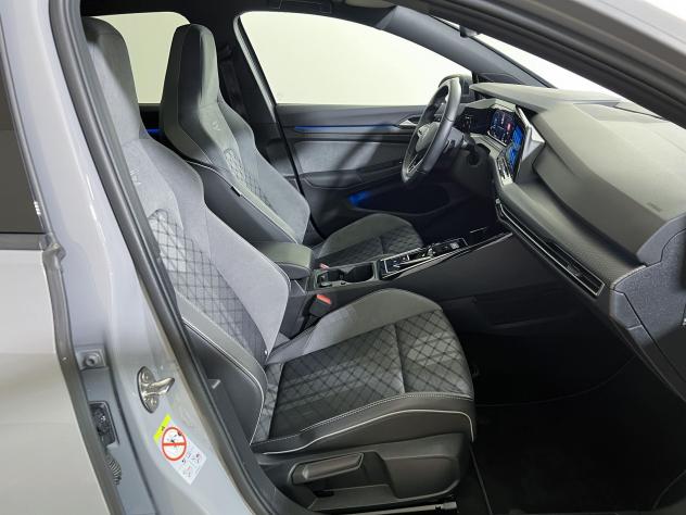 Volkswagen Golf Golf 2.0 tdi R-Line 150cv dsg - Foto 9
