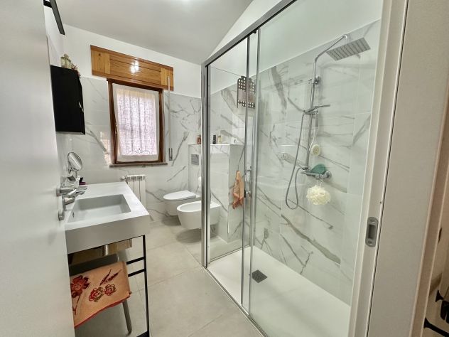 VILLA CON PISCINA LAVINIO ZONA GIORNALISTI - VIA ABELIA - Foto 8