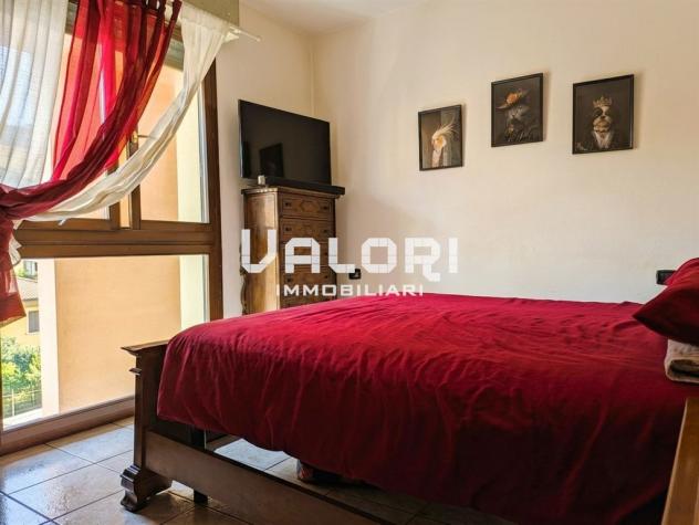 QUADRILOCALE SU 2 LIVELLI CON ASCENSORE - Foto 8