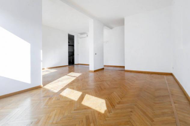 Appartamento di 108 m² con 3 locali in vendita a Milano - Foto 2