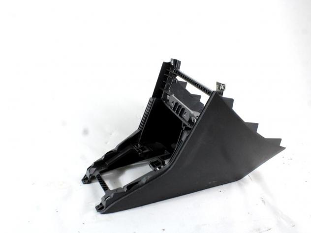 2GA863680AFTI RIVESTIMENTO TUNNEL CENTRALE PARTE ANTERIORE VOLKSWAGEN TROC 1.6 D 85KW 6M 5P (2020) RICAMBIO USATO