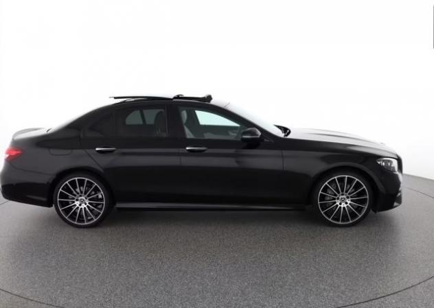 MERCEDES-BENZ E 220 d Premium Amg rif. 23417909 - Foto 6