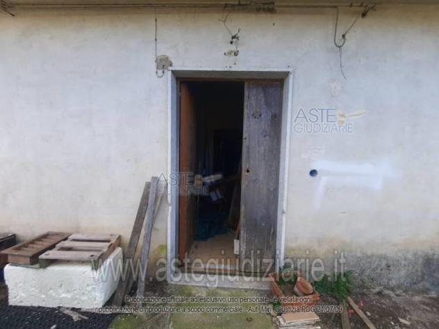 IMMOBILI-IMMOBILE RESIDENZIALE-Contrada Ferfavone, via III Traversa - Foto 4
