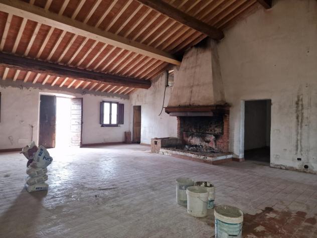 Casale in vendita a Valtriano - Fauglia 340 mq Rif: 1408917