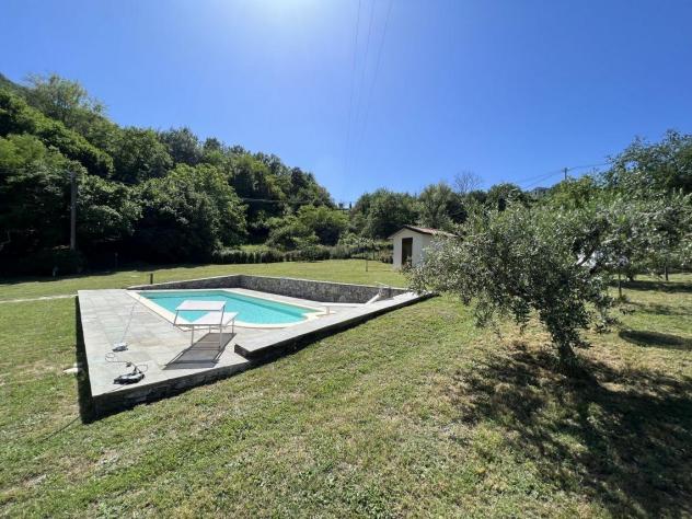 Villa in vendita a Careggia - Tresana 240 mq Rif: 1140835