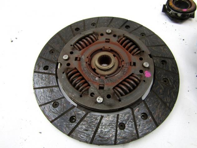 55191875 KIT FRIZIONE CON SPINGIDISCO FIAT PANDA 1.3 D 51KW 5M 5P (2007) RICAMBIO USATO - Foto 2