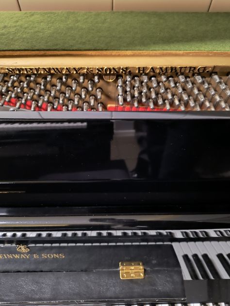 Pianoforte Steinway Z Hamburg con trasporto e panca inclusi - Foto 3