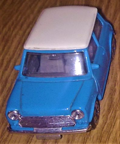 MINI COOPER BURAGO : scala 1/43; ottimo, perfetto, NUOVO.