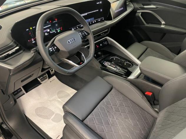 AUDI Q5 2.0 TDI Quattro 204 CV S-Line Tetto KM0 MY26 rif. 23807972 - Foto 4