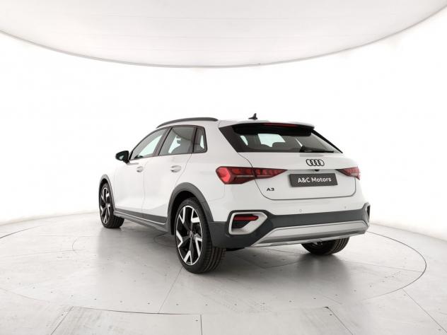 Audi A3 Audi allstreet Identity Contrast TDI 110 kW S tronic - Foto 3