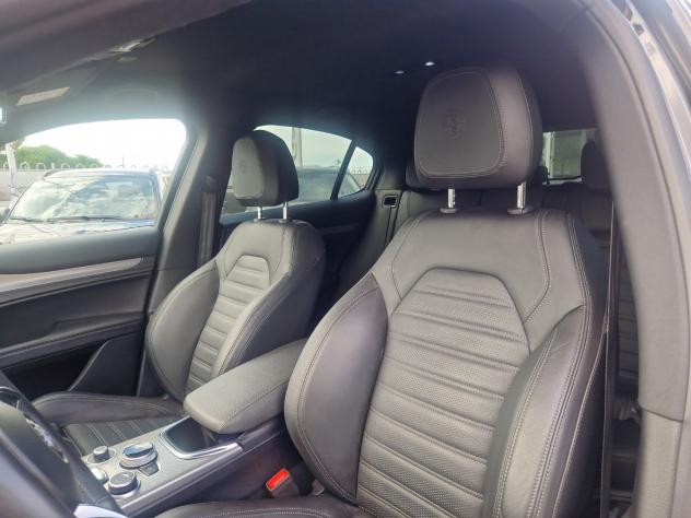 Alfa Romeo Stelvio 2.2 TD 210 CV Veloce AT8 Q4 - Foto 9
