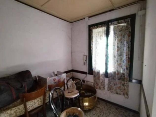 Immobile in asta di 244 m² con più di 5 locali in vendita a Montecchio Maggiore - Foto 4