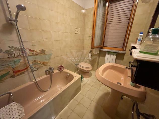 VILLA A SCHIERA di 10 vani e di 150 mq (PIETRASANTA - Fiumetto) rif. 066/VV - Foto 9