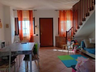 Trilocale in affitto a Fonte Nuova