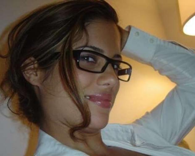 Donna di Barbiano, 35 anni.  Fisico Normale Tel: