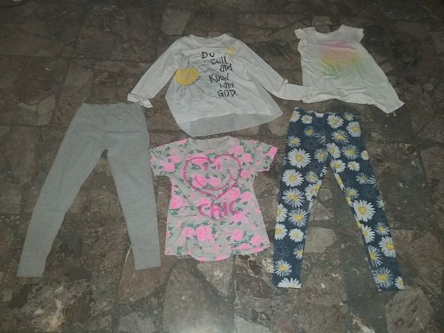 lotto vestiti bambina 12 anni. Composto da 2 leggings  Una maglietta a maniche - Foto 7