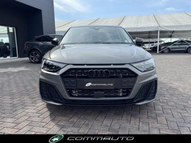 AUDI A1 SPB 30 TFSI S tronic Identity Black rif. 23897751 - Foto 2