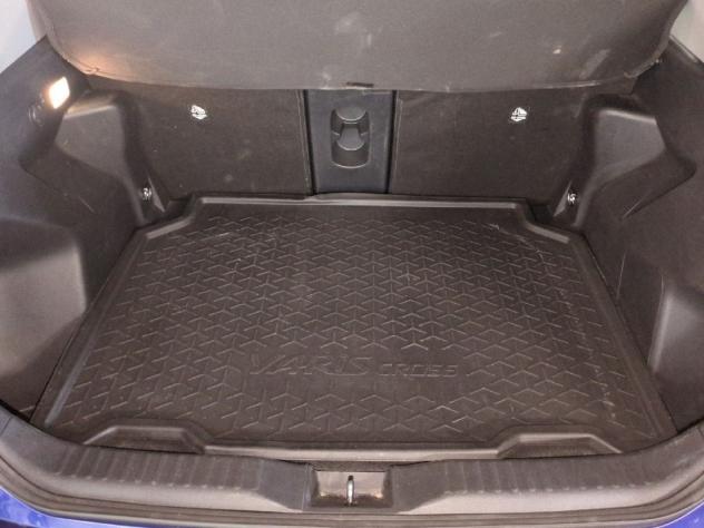 Toyota Yaris Cross 1.5H (116 CV) E-CVT Lounge - Foto 8