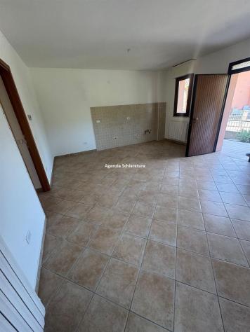 TRASANNI VENDESI APPARTAMENTO INDIPENDENTE AL PIANO TERRA CON AMPIO SCOPERTO ESCLUSIVO - Foto 7