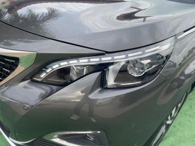 Peugeot 3008 BlueHDi 130 S&S EAT8 GT Line - 2019 - Foto 2