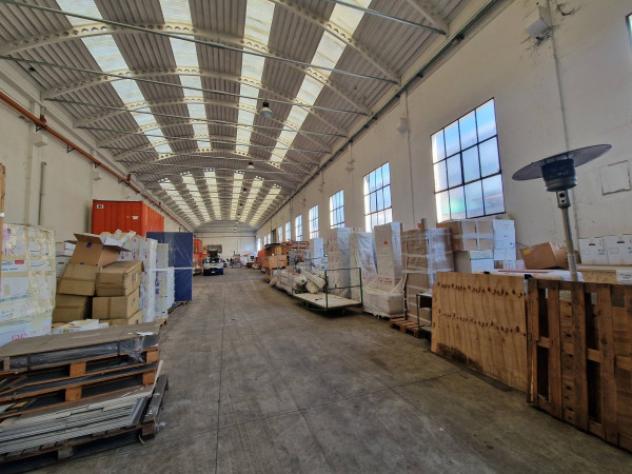 Immobile di 3577 m² con più di 5 locali in affitto a Settimo Milanese - Foto 15