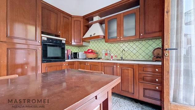 APPARTAMENTO di 5 vani e di 94 mq (ALTOPASCIO) rif. 3566 - Foto 12
