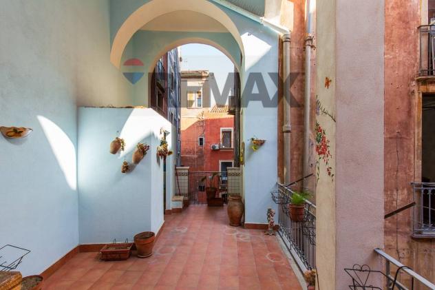 Appartamento in vendita a Catania, Centro Storico