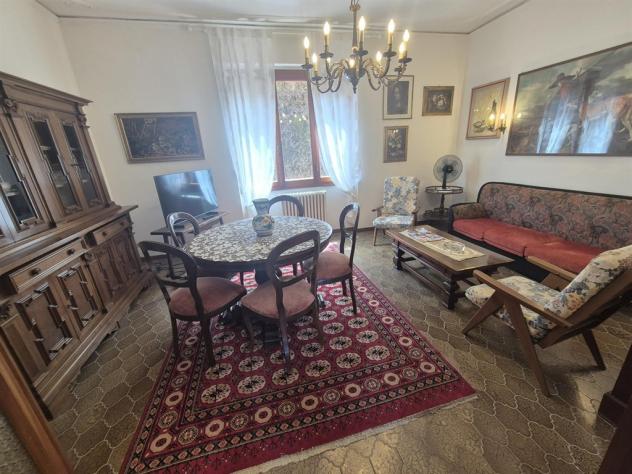 VENDESI APPARTAMENTO TOSI (PELAGO) DI 5 VANI - Foto 2