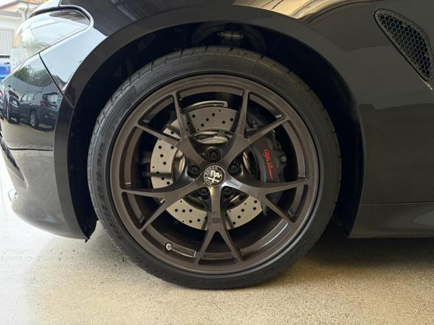 Alfa Romeo Giulia 2.9 V6 510 CV Quadrifoglio AT8 - Foto 7
