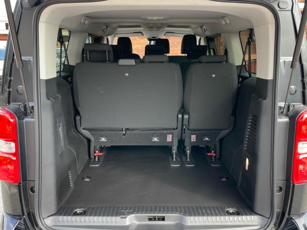 FIAT Scudo SCUDO ULYSSE Combi M1 L3H1 2.0 BlueHDi 180cv AT8 9p - Foto 9