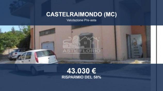 Immobile in asta di 346 m² in vendita a Castelraimondo