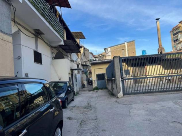 Immobile in asta di 150 m² con più di 5 locali in vendita a Acerra - Foto 2