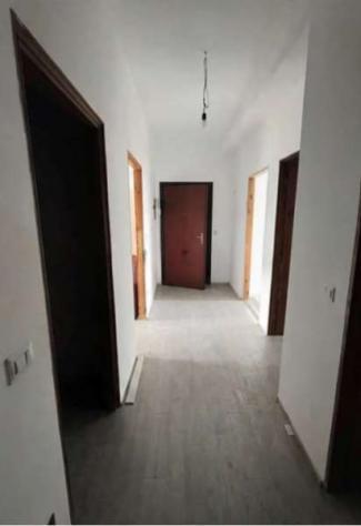373/2024 U VA - Trilocale in asta a Saronno - Foto 6