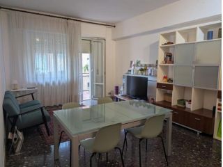 Appartamento in affitto a Siena 90 mq Rif: 1445261