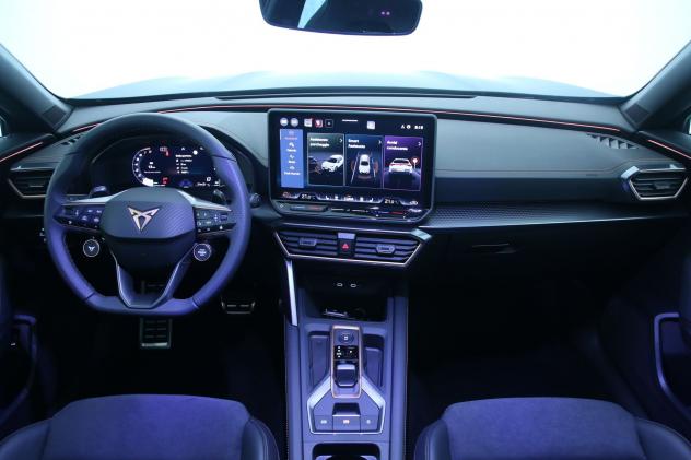 CUPRA Formentor Formentor 1.5 eTSI DSG Beyond MY26.6 Magnetic Tech metallizzato - Foto 9