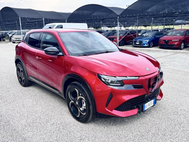 Alfa Romeo Junior Junior 1.2 ibrida Q4 Intensa 145cv edct6 4x4 - Foto 2