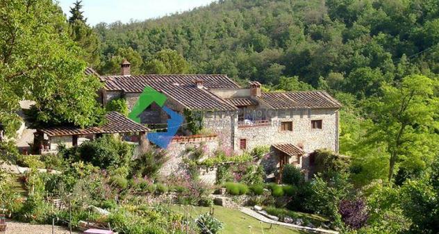 Splendido casale in pietra con piscina privata a Castellina in Chianti, Toscana. - Foto 8