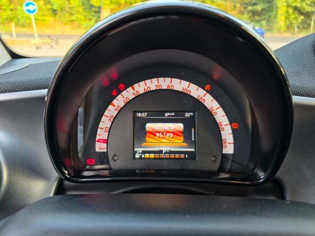 Smart ForTwo 70 1.0 twinamic Prime E6 Automatico NEO 2015 - Foto 9
