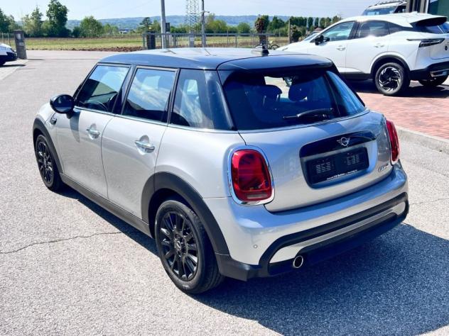 MINI Mini 5 porte Cooper 1.5 Cooper Classic 5 porte Automatica / Tetto Nero - Foto 4