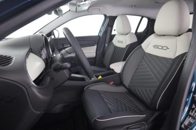 FIAT 600 600 Hybrid 110 CV DCT MHEV La Prima rif. 24096513 - Foto 2
